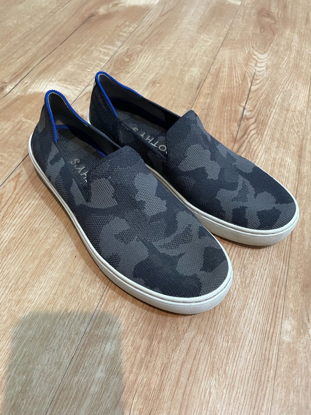Rothy’s The Loafer Slip On Sneakers Gray Camo Knit Women’s Size 8 Washable